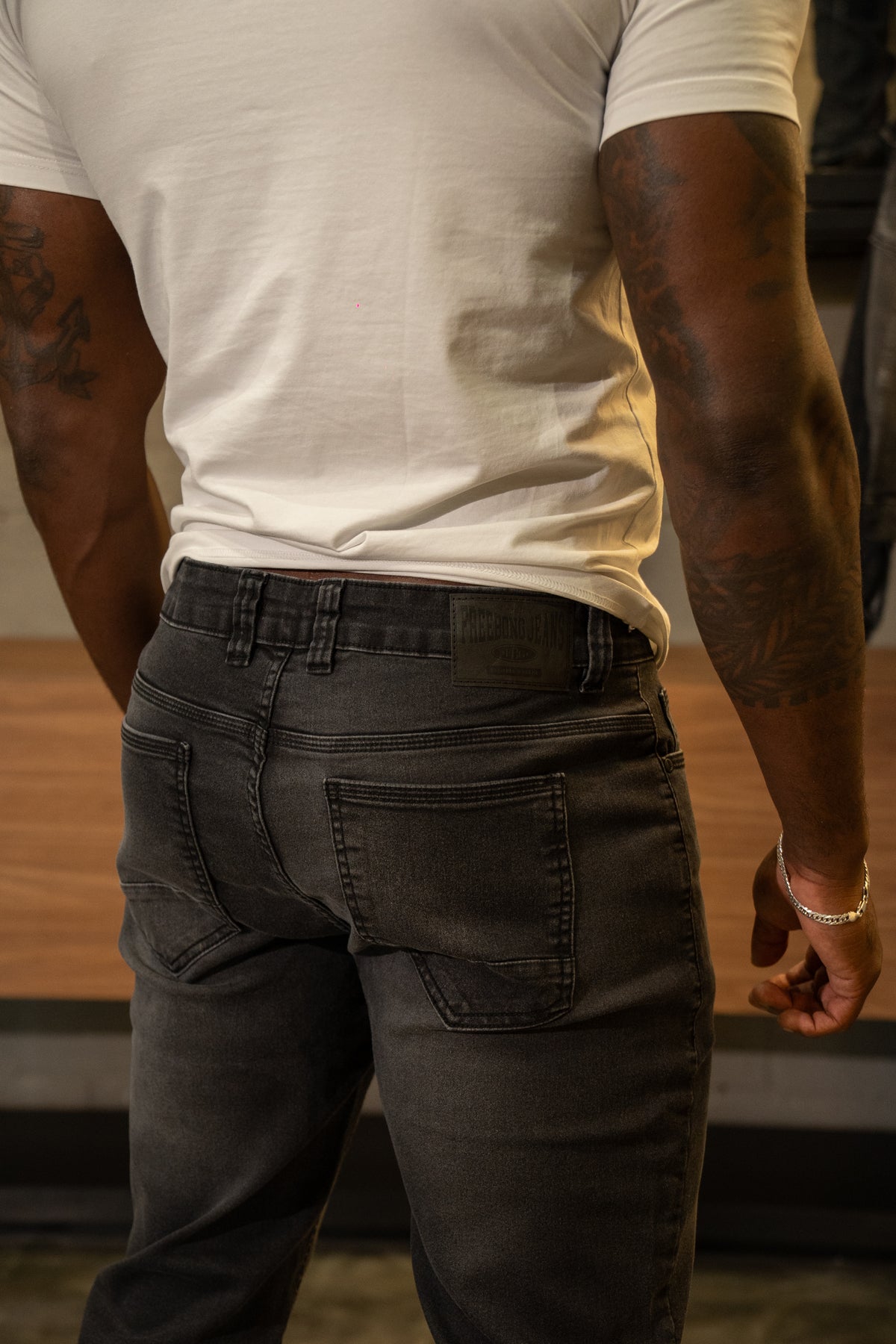 Calça Skinny FBG